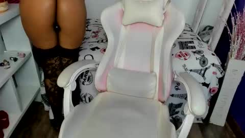 Mishka online show from January 11, 1:22 am