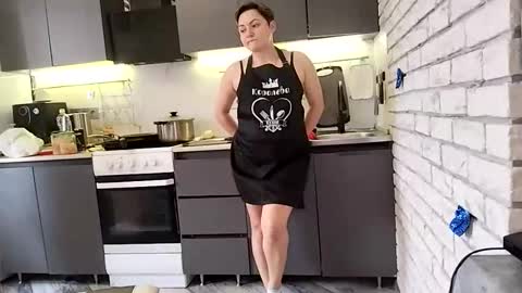 Misisssex online show from February 1, 11:51 am