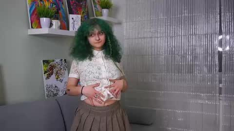 Kate online show from April 30, 5:40 pm