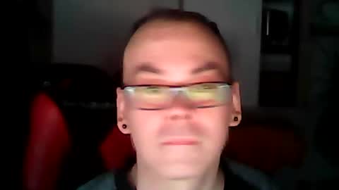 michellino online show from December 8, 7:32 pm