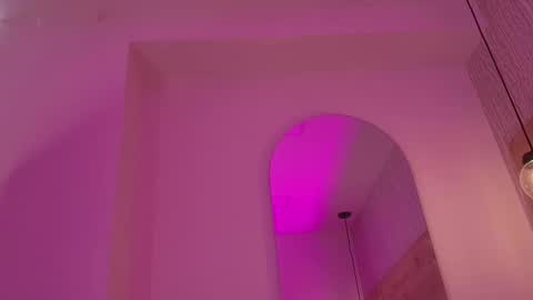 Amber  online show from March 15, 2:09 pm