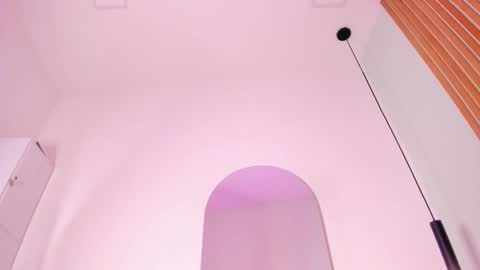 Amber  online show from March 10, 4:39 am