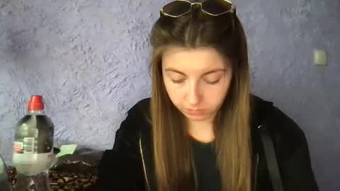 miss angel  online show from May 12, 12:03 pm