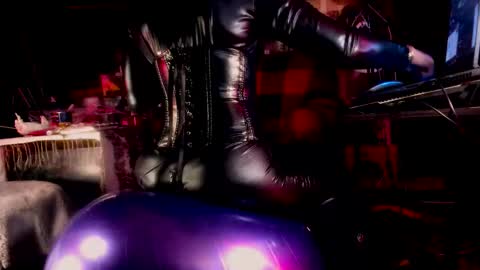 missAsmodeus online show from March 6, 9:14 pm