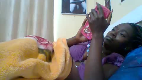 miss_atitude online show from September 18, 4:16 am