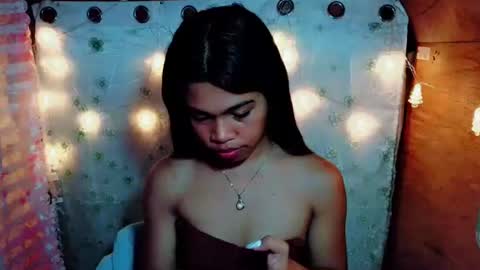 Bellah online show from December 15, 9:33 pm