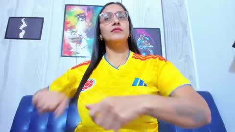 Naty online show from June 27, 7:31 pm