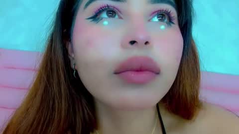 miss_charlotte78 online show from November 28, 9:11 pm