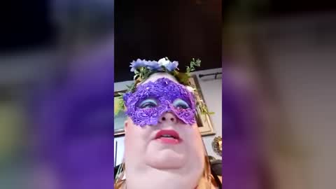 miss_ella_rose online show from June 19, 2:50 am