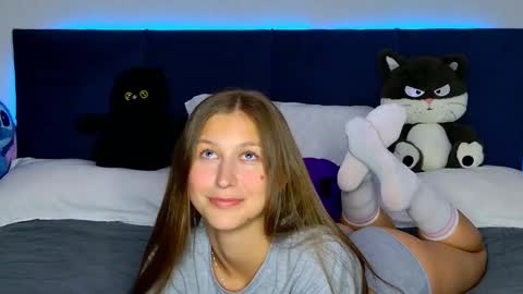 Emily online show from March 26, 7:08 pm