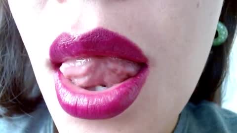 Miss Evoleth online show from March 3, 12:39 pm