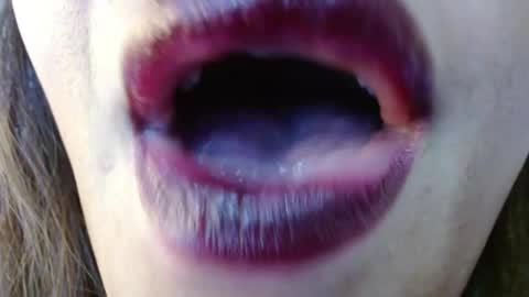 Miss Evoleth online show from April 6, 1:03 am