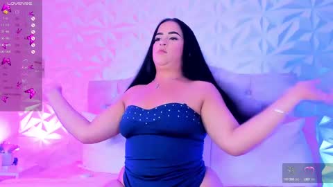 Snapshot of miss_ivy4 chatting on December 3, 2:53 am Ivy online show from December 3, 2:53 am