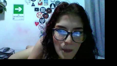 miss_kimdoll online show from January 19, 6:01 am