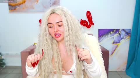 miss_kiten online show from February 23, 10:20 pm