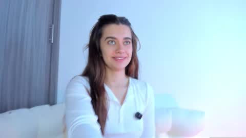 Alana online show from January 16, 1:03 am