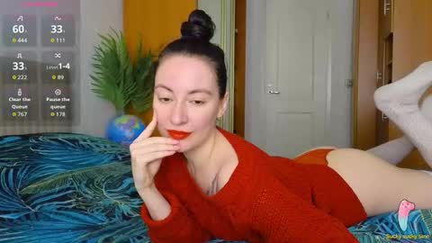 Laura online show from February 1, 10:01 am