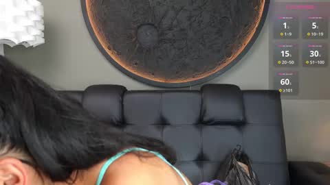 Vaiolette online show from November 10, 11:02 am