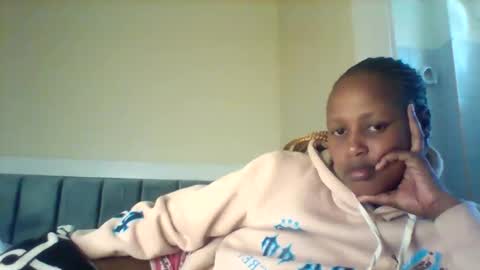 miss_vall online show from January 13, 8:22 am