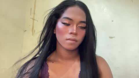 miss_veron_xoxo online show from April 9, 8:42 am