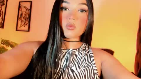 miss_zz online show from February 3, 7:18 pm