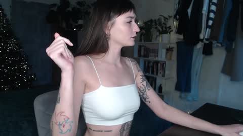 Snapshot of missfiti chatting on December 21, 11:44 am missfiti online show from December 21, 11:44 am