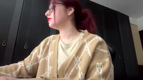 Runaa online show from April 21, 11:17 am