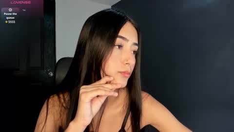 sofia online show from October 16, 1:44 pm