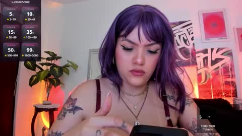 Annie online show from February 11, 2:25 am