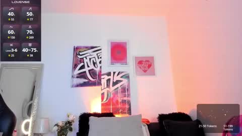 Annie online show from January 8, 5:16 am