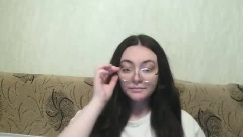 missis mona online show from February 17, 8:46 am