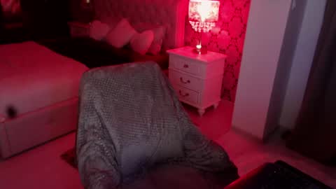 MissJenny7 online show from March 29, 9:38 pm