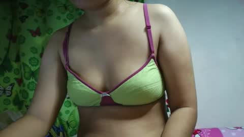 Jona online show from September 27, 4:27 pm