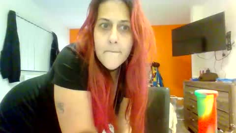 Missjuicy1luv online show from April 19, 10:56 pm