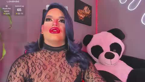 kassandra lazcano online show from November 28, 2:08 am