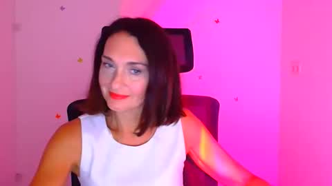 Christina online show from October 2, 1:43 pm