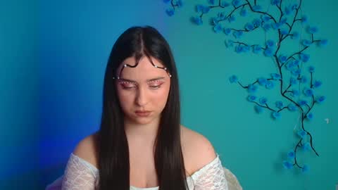 Mia online show from April 10, 10:36 pm