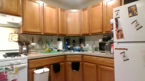 MissMona online show from April 3, 1:51 pm