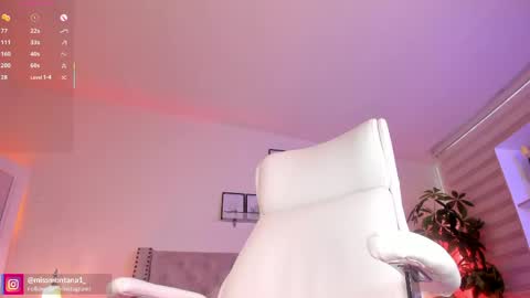 Carla  online show from May 12, 4:05 pm