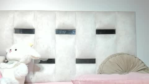 missnatasha05 online show from February 17, 12:42 am