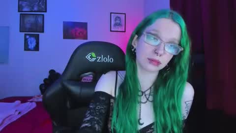 Mistress Nikki Vill online show from June 6, 2:39 am