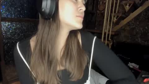 sarah online show from March 2, 2:19 am