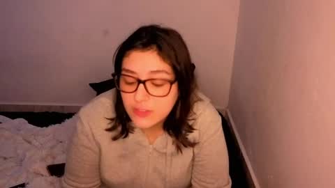 sarah online show from April 11, 10:58 pm