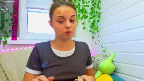 . online show from September 24, 5:58 am