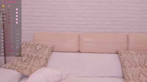 missxcaprice online show from March 9, 5:55 am