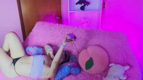 missy_sub online show from January 11, 12:05 am