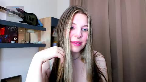 Anya online show from May 1, 6:57 pm
