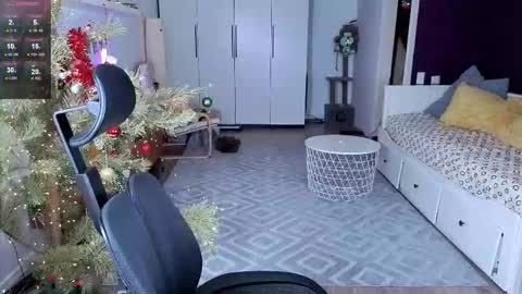 MissYourTouch online show from February 11, 8:45 pm