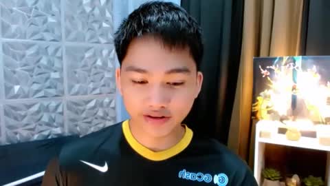 SAINT SACHI  will make your day  online show from December 14, 9:26 am