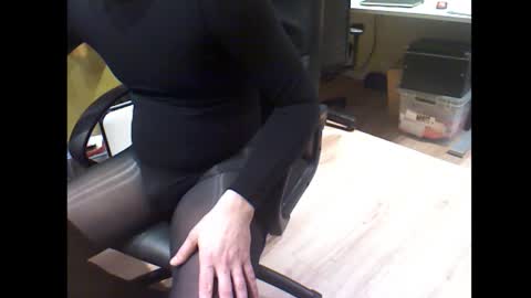 misterbobbyxx online show from January 15, 10:46 am